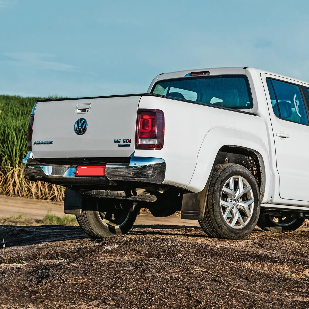 Para-choque Traseiro Amarok Sem Furo Sensor 2010 A 2022 - Imagem 10